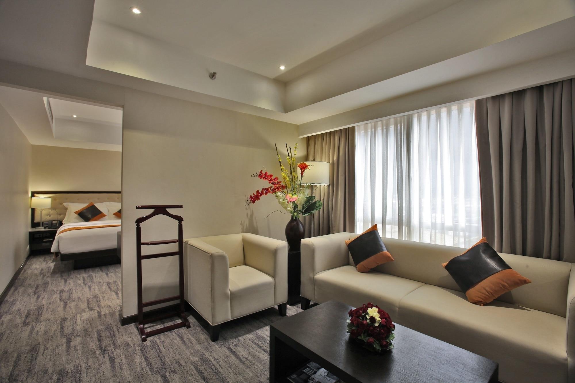 Limketkai Luxe Hotel Cagayan de Oro Esterno foto